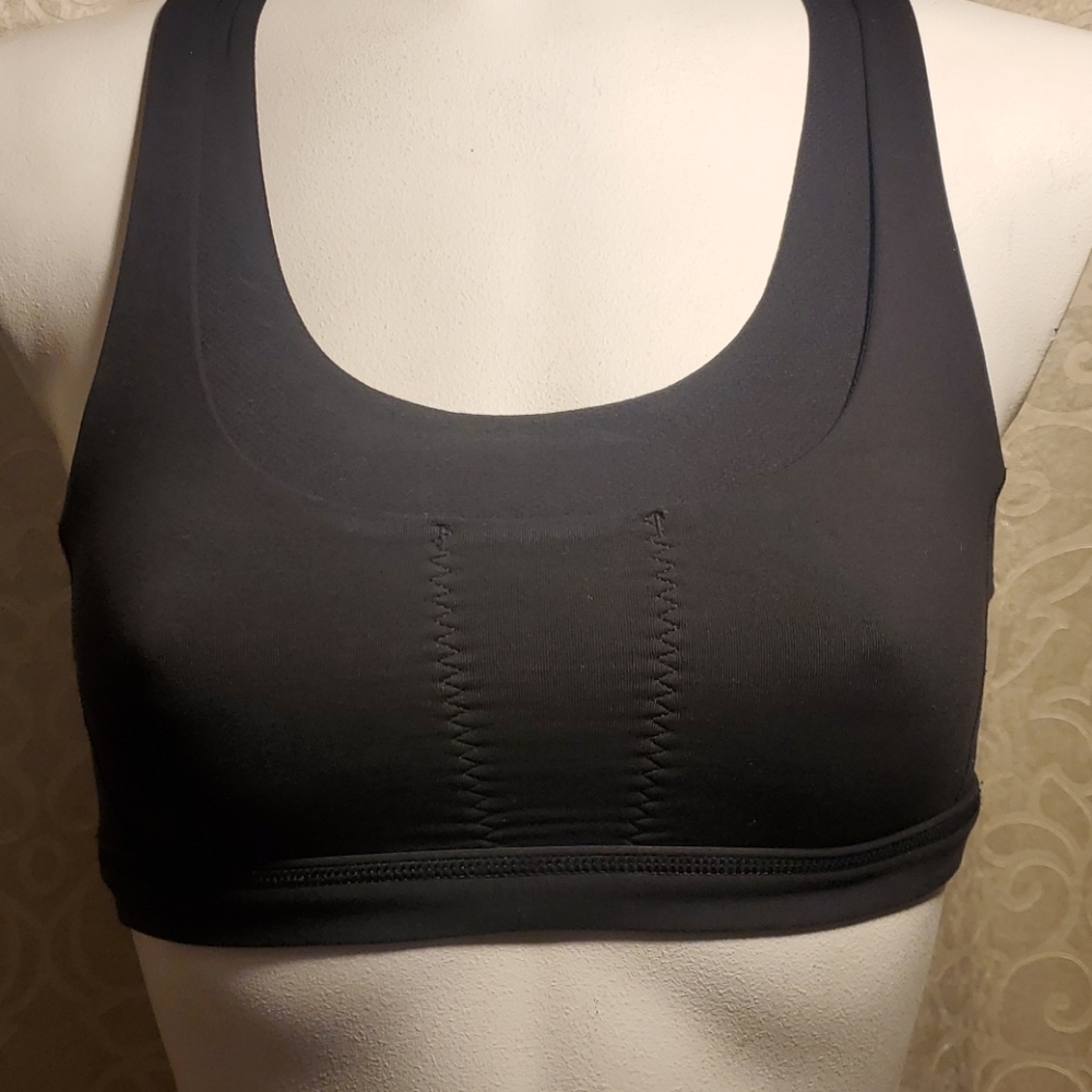 Lululemon cross back sports bra